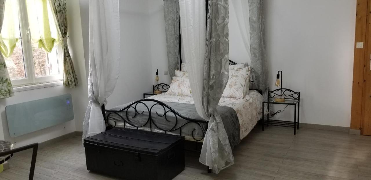 Moulin De L'Hoste Villa Larzac Екстериор снимка